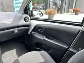 Toyota Aygo (2021) thumbnail 14