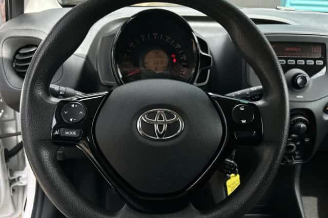 Toyota Aygo (2021) thumbnail 19