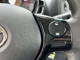 Toyota Aygo (2021) thumbnail 21