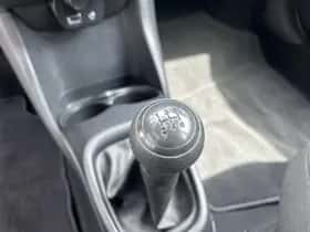 Toyota Aygo (2021) thumbnail 26