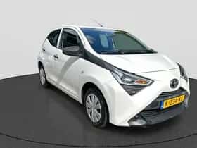 Toyota Aygo (2021) thumbnail 7