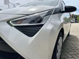 Toyota Aygo (2021) thumbnail 10