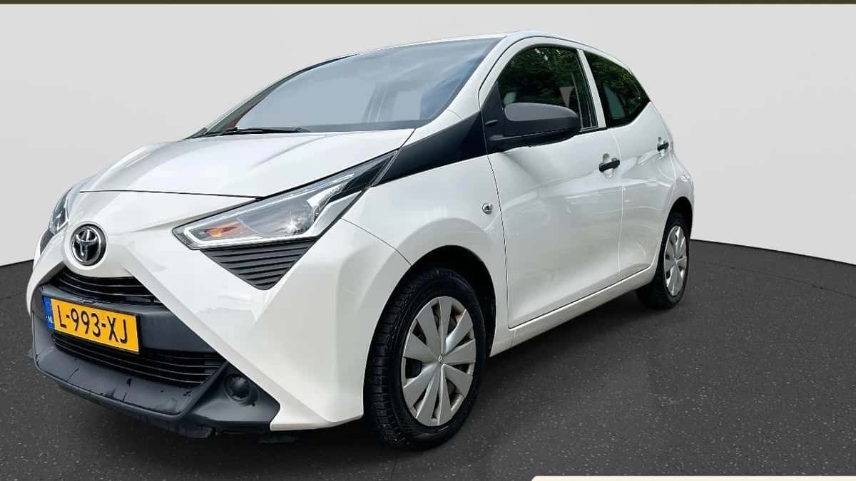 Toyota Aygo (2021) — foto 1