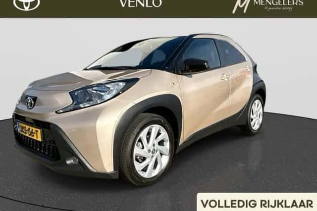 Toyota Aygo X (2022)