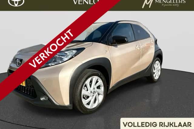 Toyota Aygo X (2022) thumbnail 1