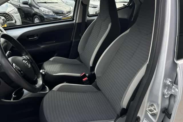 Toyota Aygo (2020) thumbnail 18