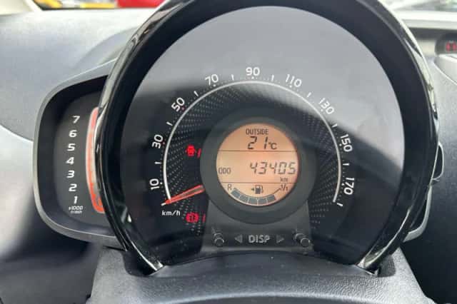 Toyota Aygo (2020) thumbnail 24