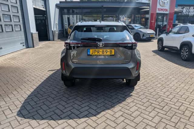 Toyota Yaris Cross (2025) thumbnail 5