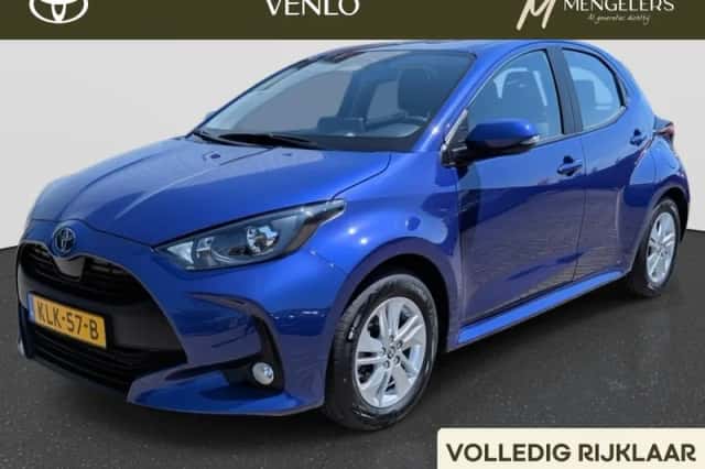 Toyota Yaris (2025) thumbnail 1