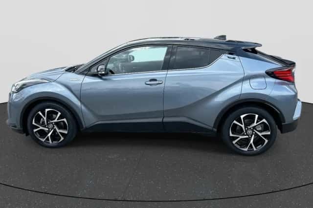 Toyota C-HR (2020) thumbnail 2