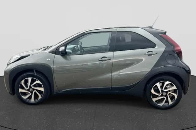 Toyota Aygo X (2023) thumbnail 2