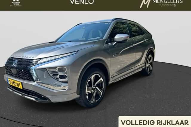 Mitsubishi Eclipse Cross (2022) thumbnail 1
