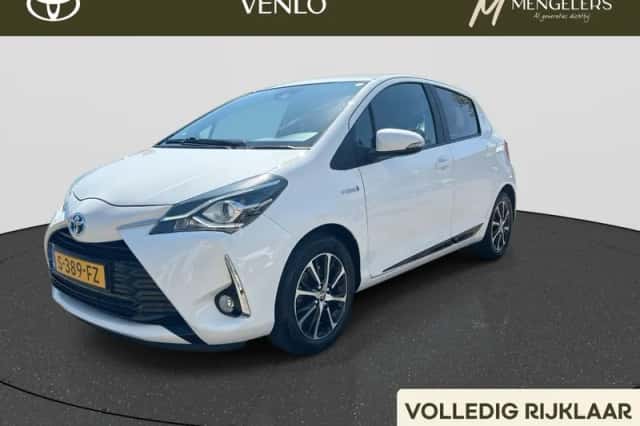 Toyota Yaris (2019) thumbnail 1