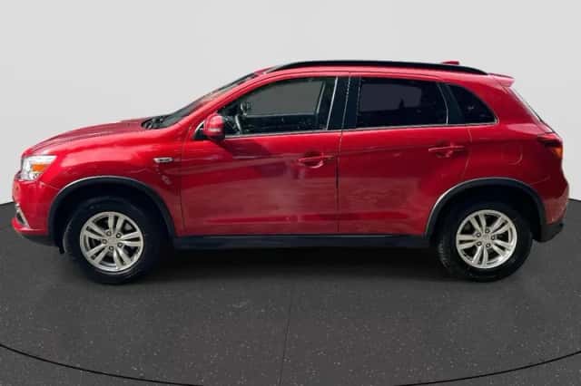 Mitsubishi ASX (2017) thumbnail 2