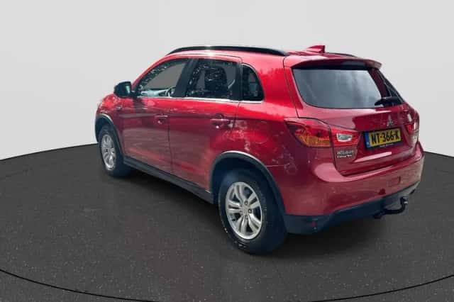 Mitsubishi ASX (2017) thumbnail 3