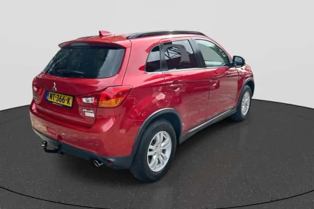 Mitsubishi ASX (2017) thumbnail 5