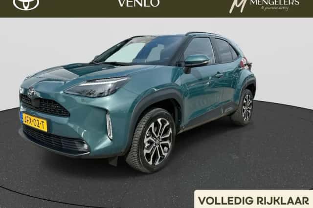 Toyota Yaris Cross (2025) thumbnail 1