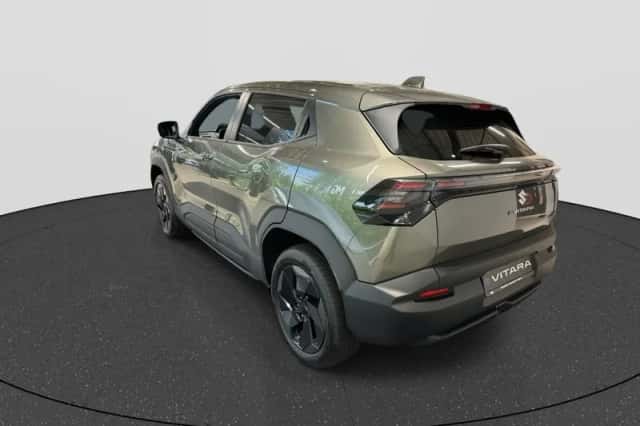 Suzuki e-Vitara (2026) thumbnail 3