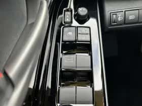 Toyota bZ4X (2025) thumbnail 21