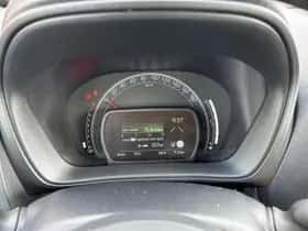 Toyota Aygo (2025) thumbnail 2