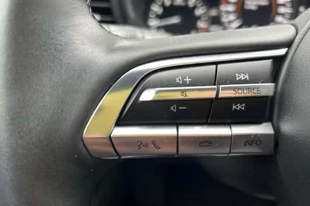 Mazda 3 (2023) thumbnail 20