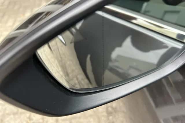 Mazda 3 (2023) thumbnail 25