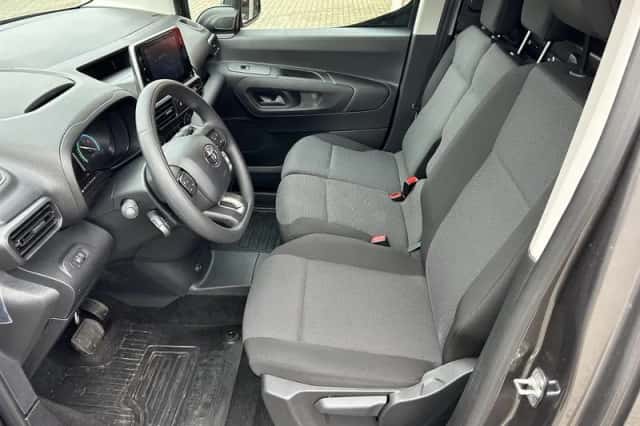 Toyota Proace (2023) thumbnail 7