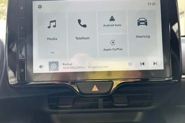 Toyota Yaris (2025) thumbnail 12