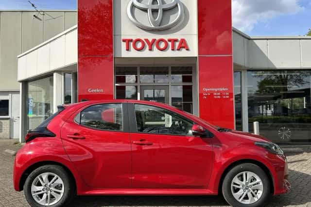 Toyota Yaris (2025) thumbnail 5