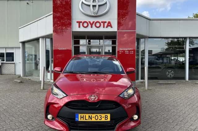 Toyota Yaris (2025) thumbnail 6