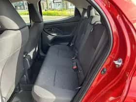 Toyota Yaris (2025) thumbnail 8