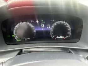 Toyota C-HR (2025) thumbnail 10