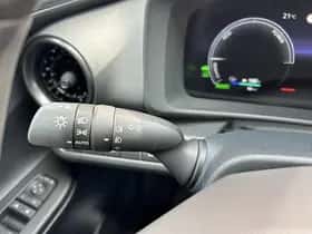 Toyota C-HR (2025) thumbnail 19