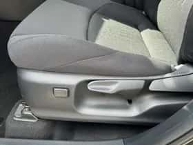 Toyota C-HR (2025) thumbnail 27