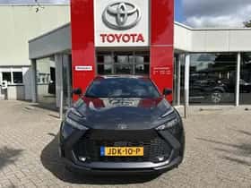 Toyota C-HR (2025) thumbnail 6