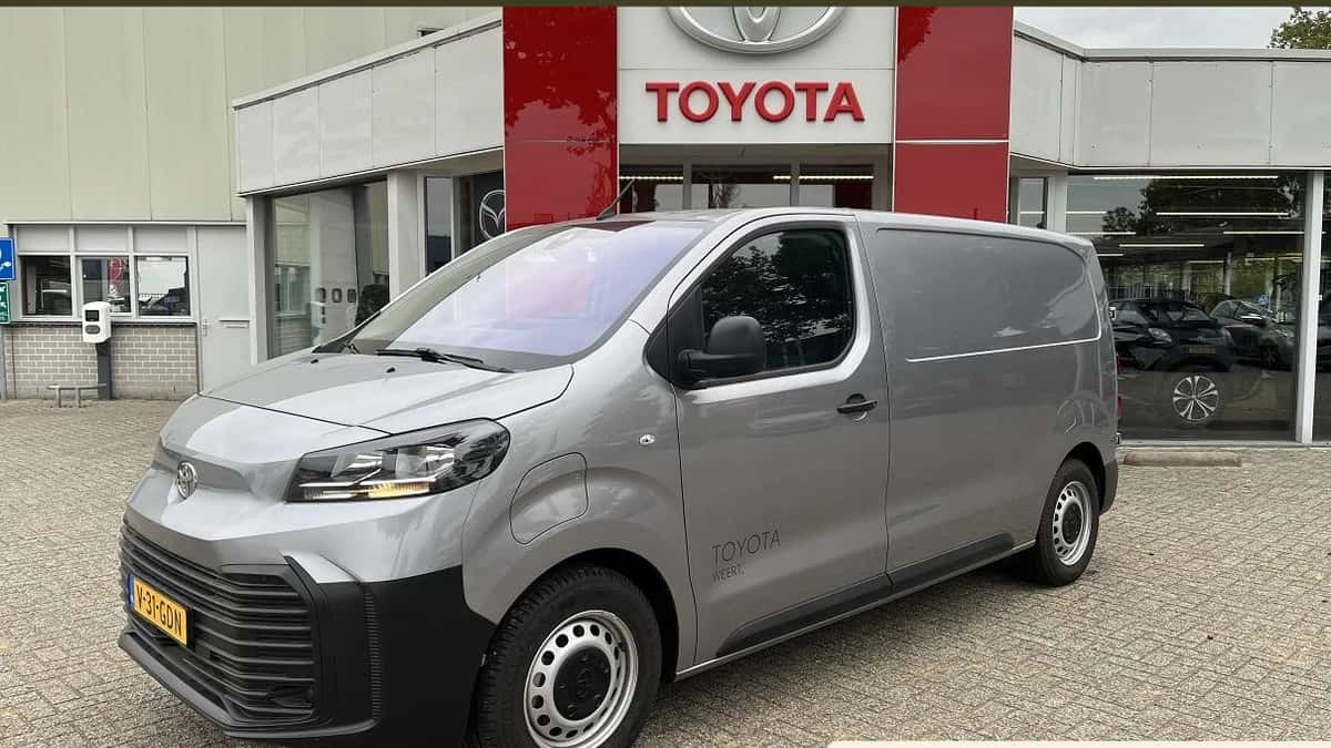 Toyota Proace (2024) — foto 1