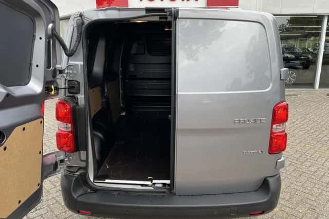 Toyota Proace (2024) thumbnail 12
