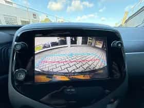 Toyota Aygo (2021) thumbnail 28