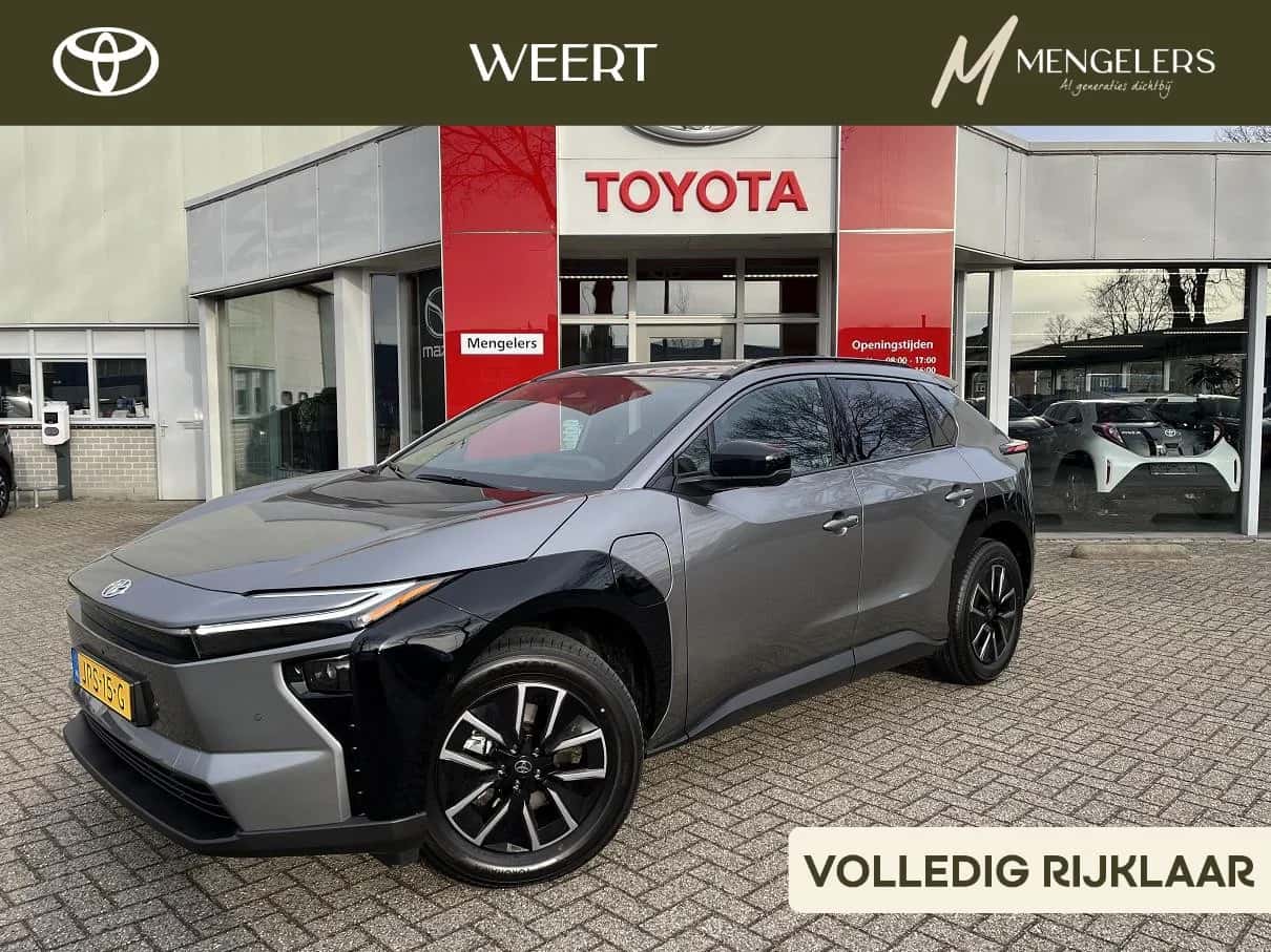 Toyota bZ4X (2026) — foto 1
