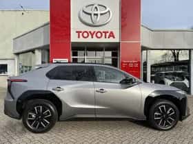 Toyota bZ4X (2026) thumbnail 5