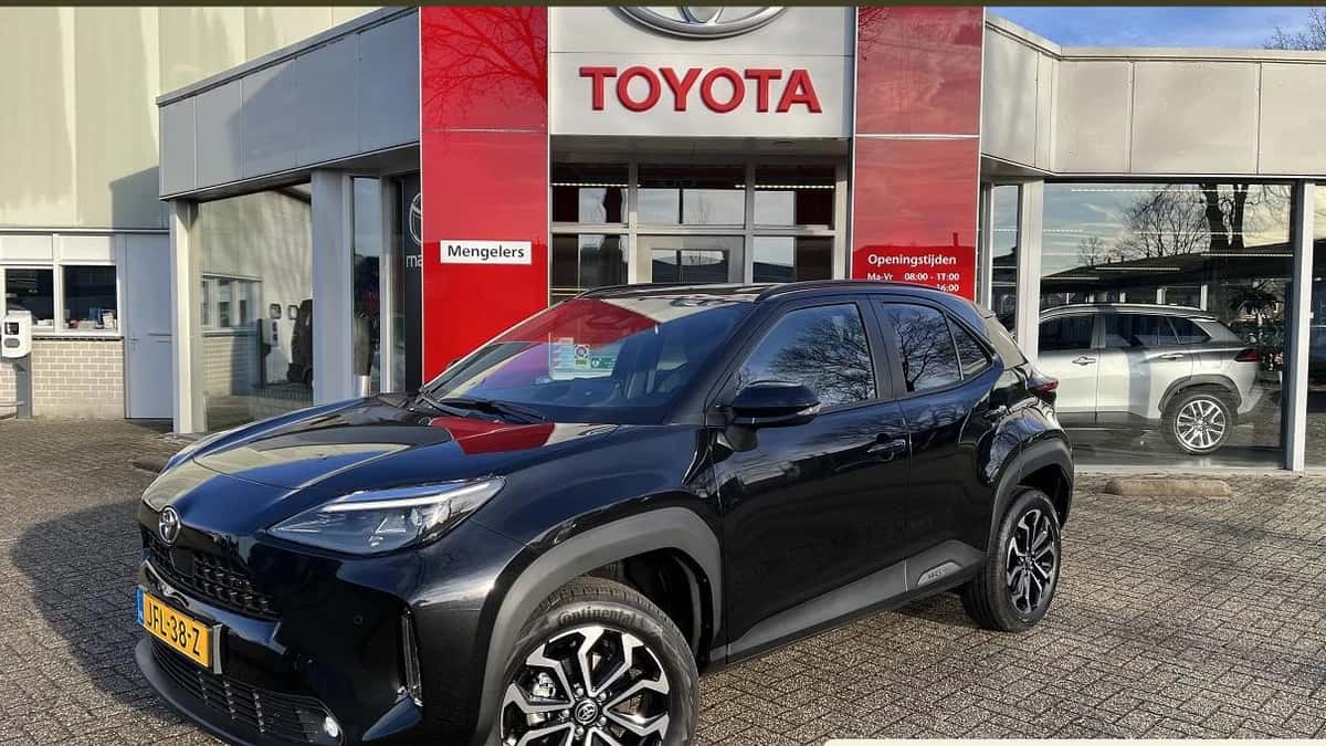 Toyota Yaris Cross (2025) — foto 1