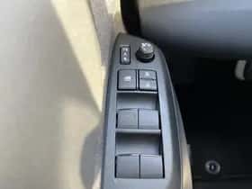 Toyota Yaris Cross (2025) thumbnail 15