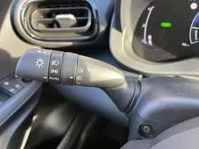 Toyota Yaris Cross (2025) thumbnail 16