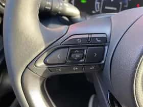 Toyota Yaris Cross (2025) thumbnail 17
