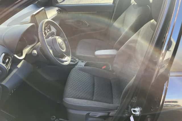 Toyota Yaris Cross (2025) thumbnail 7