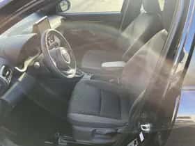 Toyota Yaris Cross (2025) thumbnail 7