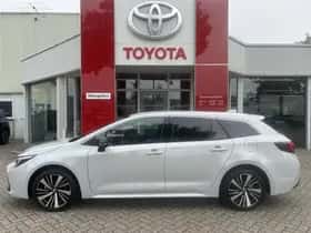 Toyota Corolla (2025) thumbnail 2