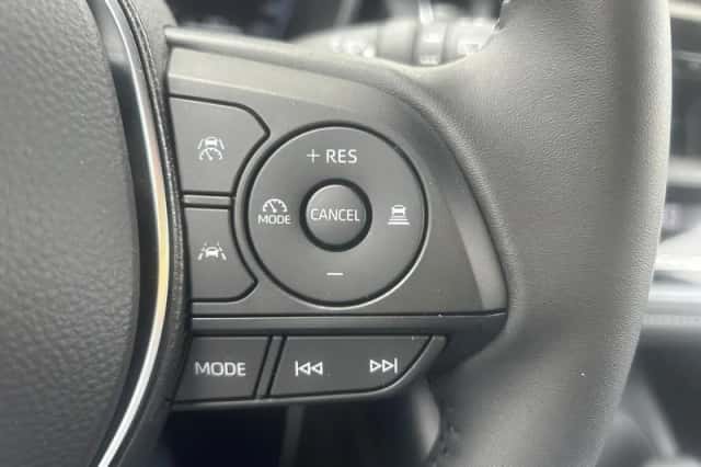 Toyota Corolla (2025) thumbnail 19
