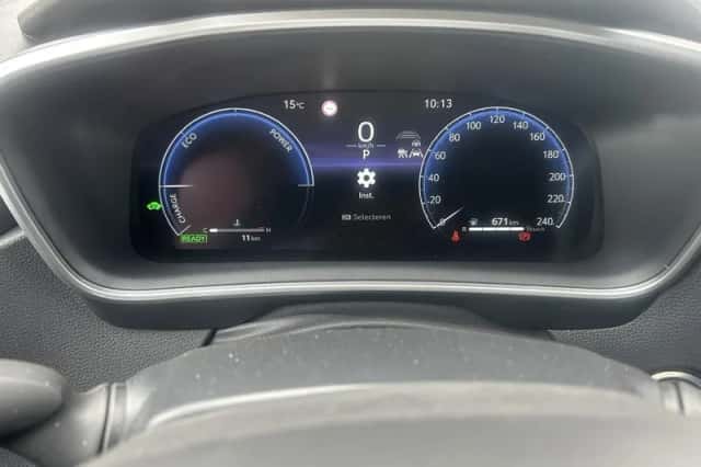 Toyota Corolla (2025) thumbnail 9