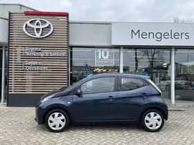 Toyota Aygo (2018) thumbnail 2